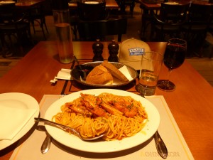 Shrimp and spaghetti